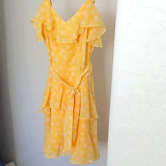 NWOT B. Darlin Bright Yellow Floral Ruffle Springtime Mini Dress Womans … - Picture 3 of 12